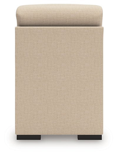 LadyMae Sectional with Chaise - House Of Furniture/Allan's Gallery