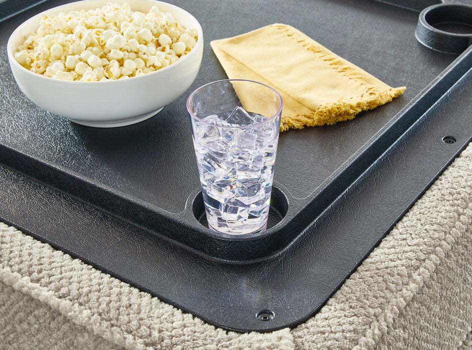 Calnita Living Rom Set - House Of Furniture/Allan's Gallery