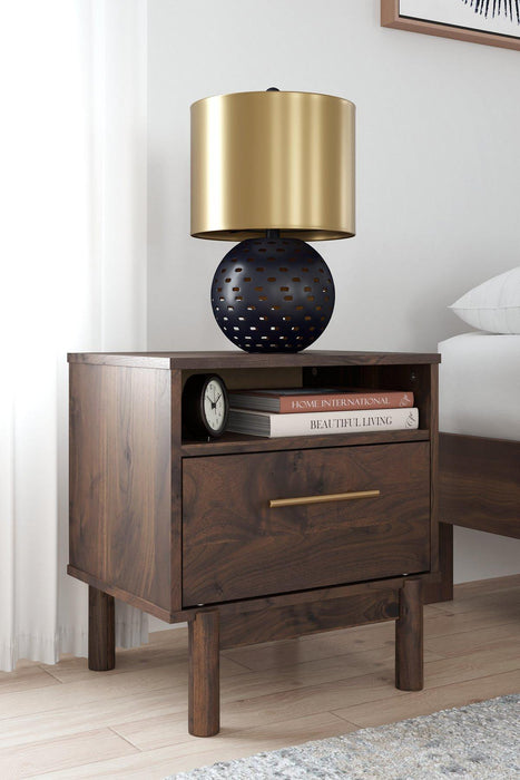 Calverson Nightstand - House Of Furniture/Allan's Gallery