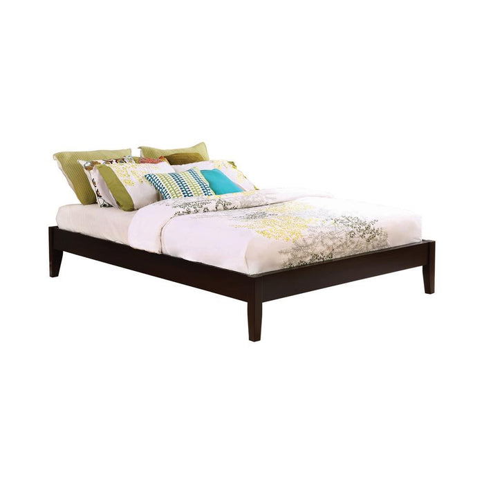 Hounslow California King, E.King, & Queen Universal Platform Bed Cappuccino - House Of Furniture/Allan's Gallery