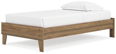 Deanlow Bed - House Of Furniture/Allan's Gallery