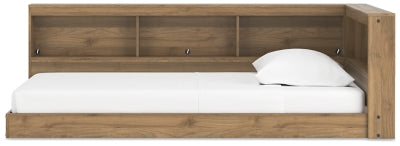 Deanlow Bed - House Of Furniture/Allan's Gallery