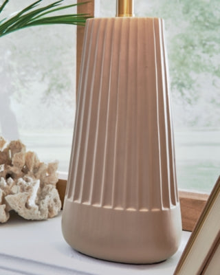 Dellner Table Lamp - House Of Furniture/Allan's Gallery