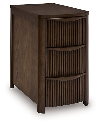 Camdill Chairside End Table - House Of Furniture/Allan's Gallery