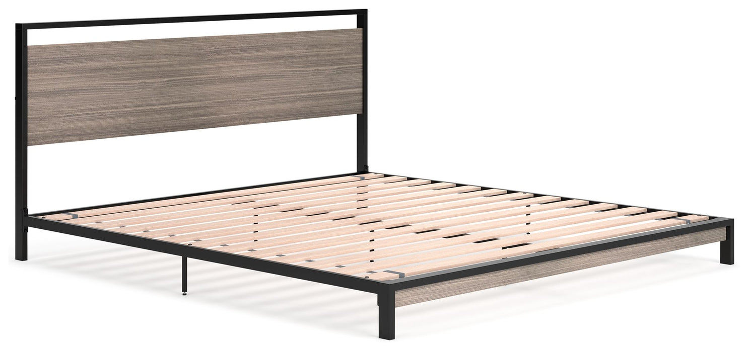 Dontally - Platform Bed
