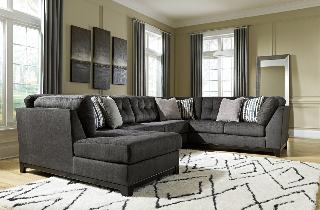 Reidshire 3-Piece Sectional with Chaise