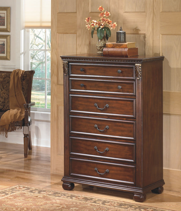 Leahlyn - Five Drawer Chest