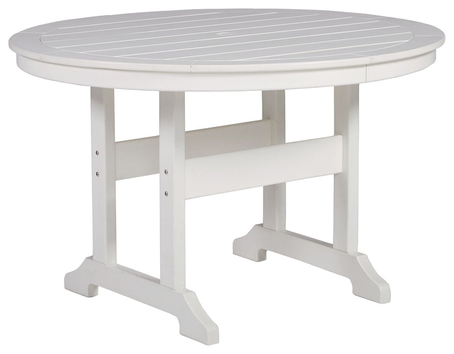 Crescent Luxe - Round Dining Table W/umb Opt